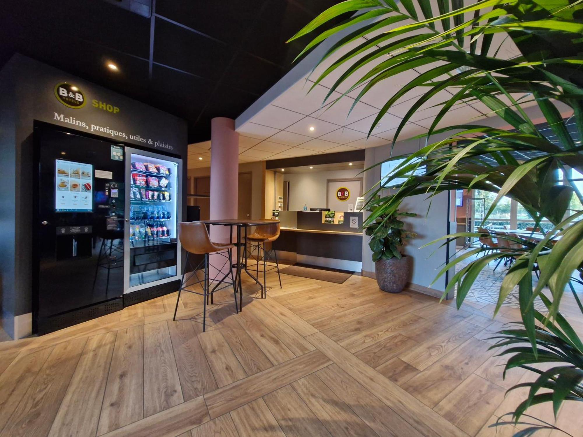 B&B Hotel Clermont-Ferrand Nord Riom Zewnętrze zdjęcie