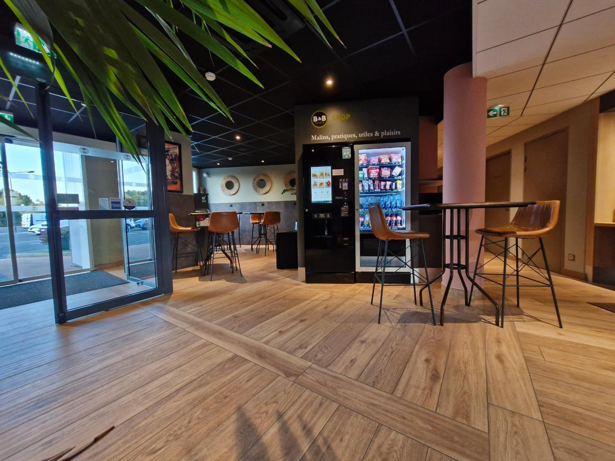 B&B Hotel Clermont-Ferrand Nord Riom Zewnętrze zdjęcie