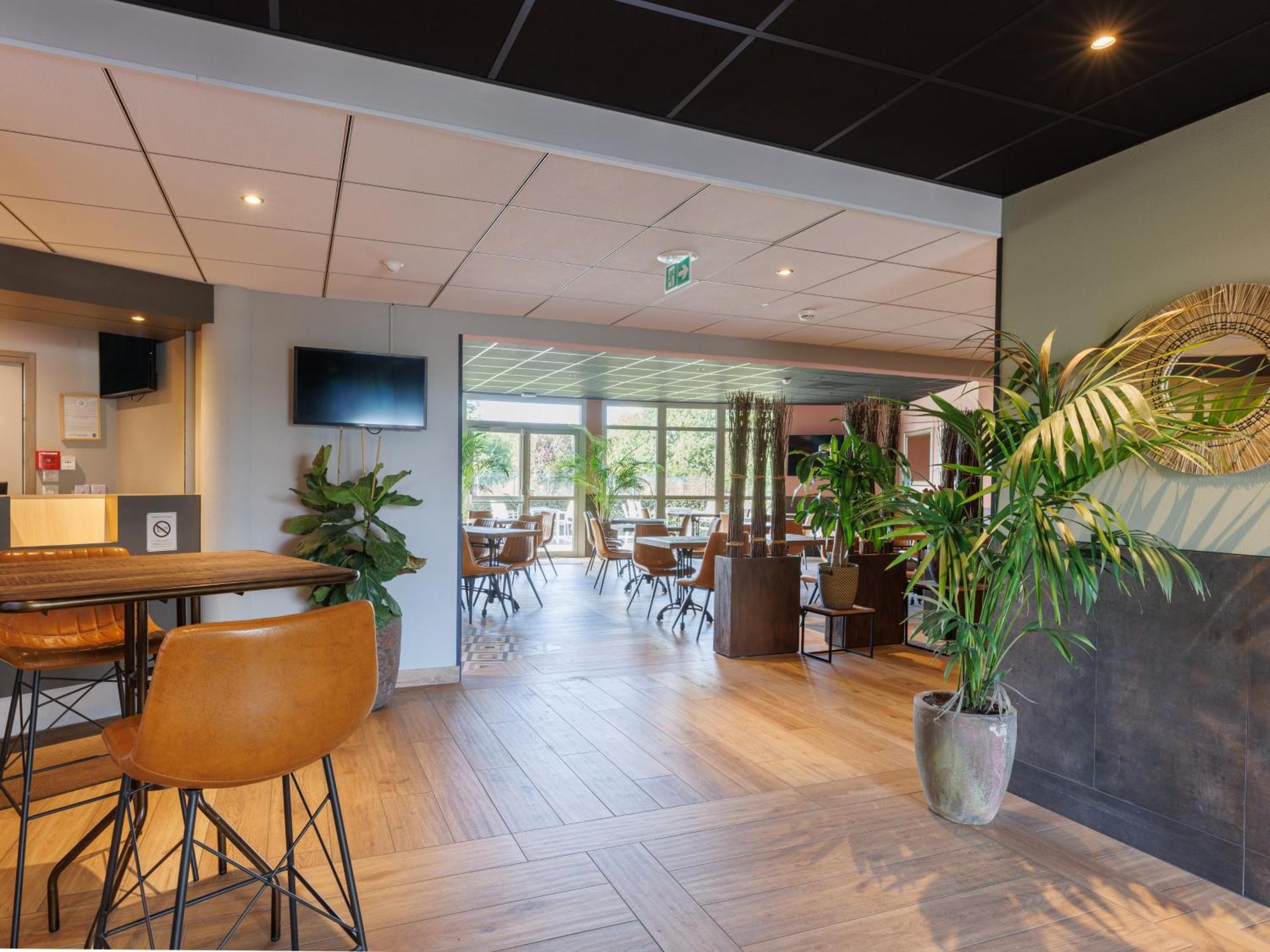 B&B Hotel Clermont-Ferrand Nord Riom Zewnętrze zdjęcie