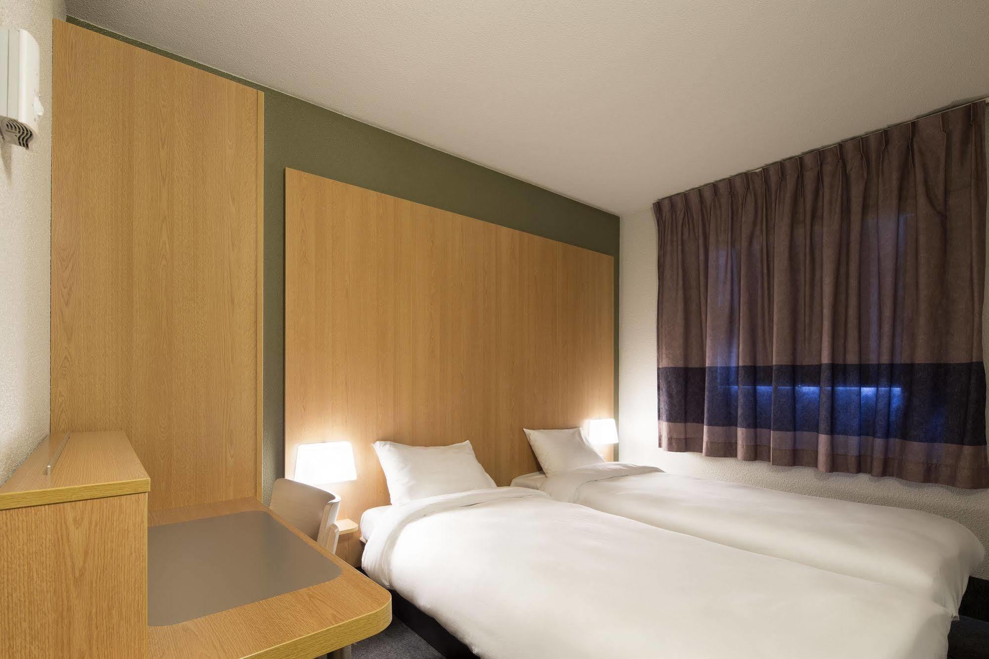 B&B Hotel Clermont-Ferrand Nord Riom Zewnętrze zdjęcie